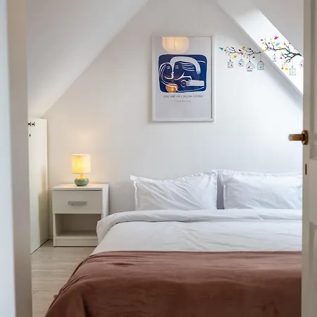 The Bucket - Rose Old Town House With Jacuzzi & Mountain View 빌라 브라쇼브